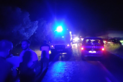 Bursa’da otomobiller kafa kafaya çarpıştı: 3 yaralı