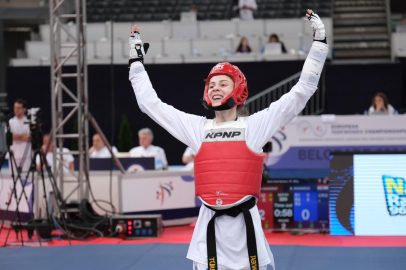 Merve Dinçel Kavurat çeyrek finalde