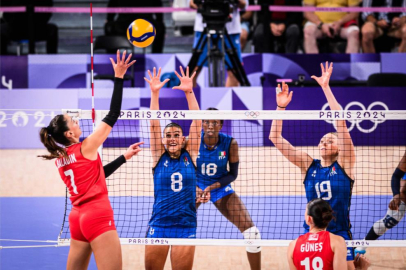 A Milli Kadın Voleybol Takımı, İtalya'ya mağlup oldu