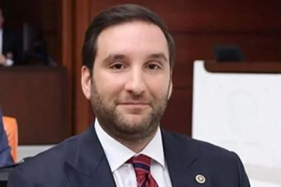 İYİ Parti'den istifa eden Bilal Bilici, CHP'ye katıldı.