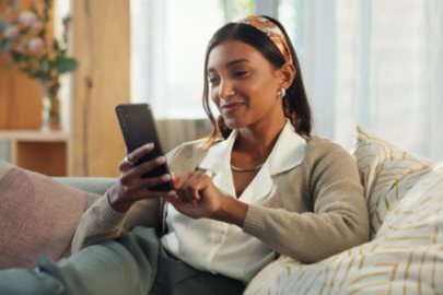 Aşkı bulmak için arkadaşlık uygulamaları ve rastgele sohbetler nasıl kullanılır?