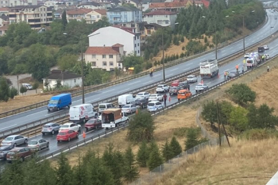 TEM'de yağmur sebebiyle kaza: Çok sayıda yaralı var!