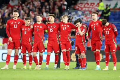 Rakibimiz Galler'in kadrosu belli oldu