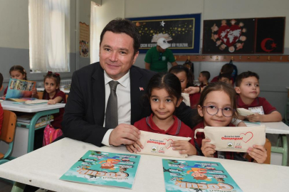 Başkan Aydın’dan öğrencilere ilk ders sürprizi