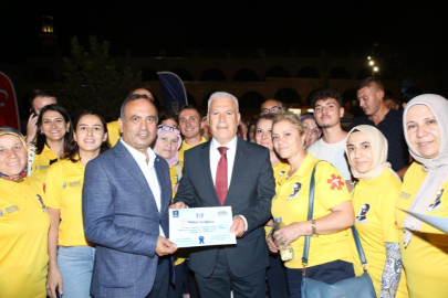 Başkan Bozbey: Günde 45 bin öğrenciye süt dağıtacağız