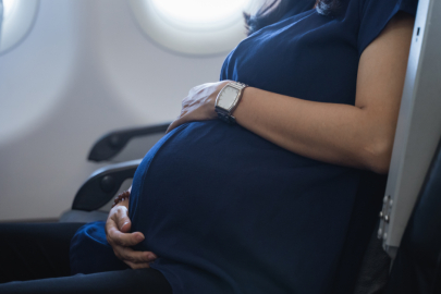 Hamilelikte uçak yolculuğunda bunlara dikkat