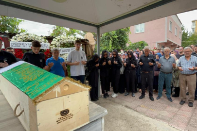 İlkan Karaman gözyaşlarıyla son yolculuğuna uğurlandı