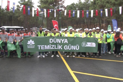 Bakan Bak, çevre temizliği farkındalık etkinliğine katıldı