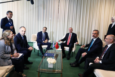 Cumhurbaşkanı Erdoğan, Yunanistan Başbakanı Miçotakis’i kabul etti