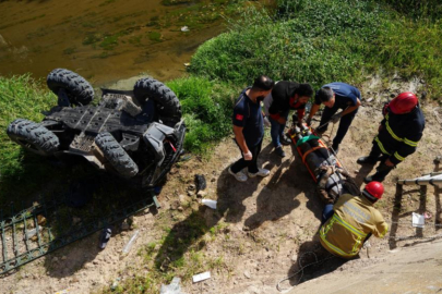 Virajı alamayan ATV dereye uçtu: 2 ağır yaralı