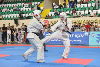 Yıldırımlı karatecilerden 50 madalya