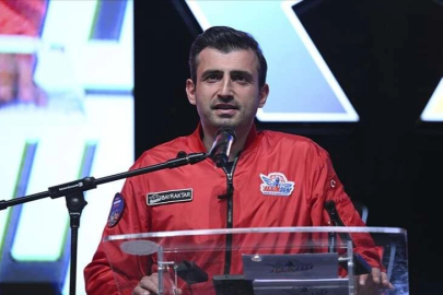 Selçuk Bayraktar: Eski dünya ölüyor