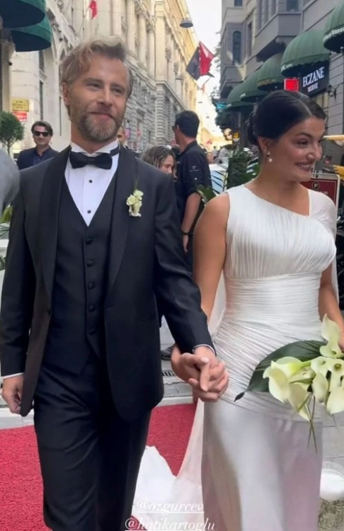 4 YILLIK AŞKTA MUTLU SON