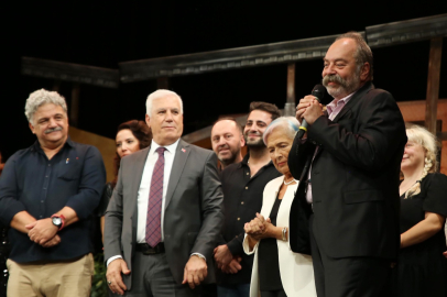 Bursa Şehir Tiyatroları’nın Genel Sanat Yönetmeni Ali Düşenkalkar