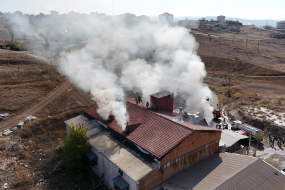 Tekstil atölyesindeki yangın yeniden alevlendi