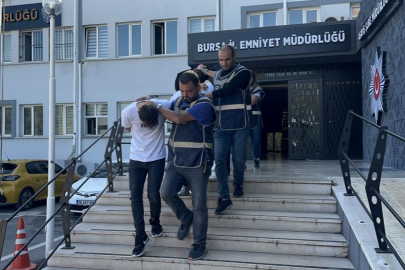 Bursa'da fuhuş operasyonu: 4 şüpheli yakalandı