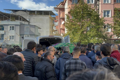 Bursa'da kaza kurbanı 16 yaşındaki Zeynep toprağa verildi