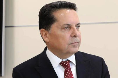 Ahmet Özer'in tutukluluğuna itiraz