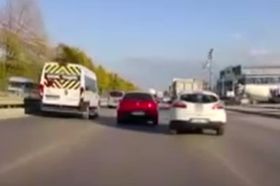 Bursa'da makas atan sürücü kazayı kıl payı atlattı