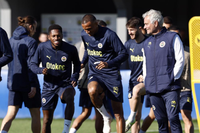 Fenerbahçe’nin AZ Alkmaar maçı kamp kadrosu açıklandı