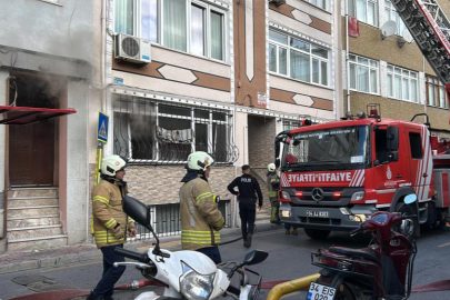 Apartmanda çıkan yangında 5 kişi mahsur kaldı