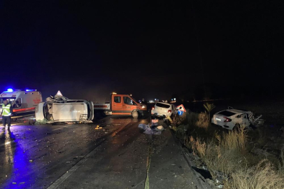 Zincirleme kazada can pazarı: 1 ölü, 7 yaralı