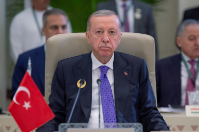 Cumhurbaşkanı Erdoğan: "İsrail’e karşı atılabilecek adımlara öncülük etmeliyiz”