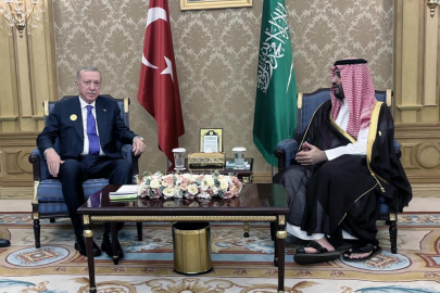 Cumhurbaşkanı Erdoğan, Suudi Arabistan Veliaht Prensi Selman ile görüştü