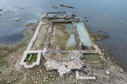 Bursa'da 2 bin yıllık bazilika tamamen gün yüzüne çıktı