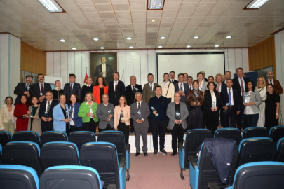 BUÜ’de 2023 yılının kalite ödülleri verildi