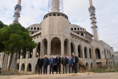 Uludağ Üniversitesi'ndeki cami ve külliye inşaatı yükseliyor