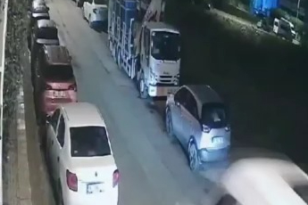 Bursa'da feci kaza kamerada: 8 yaralı