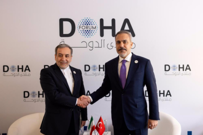 Bakan Fidan, İran Dışişleri Bakanı Arakçi ile görüştü