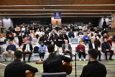 Başkan Yılmaz'dan ‘Uyumayan’ öğrencilere ziyaret