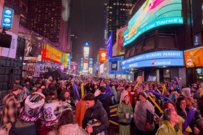 New York’ta yeni yıl coşkuyla karşılandı