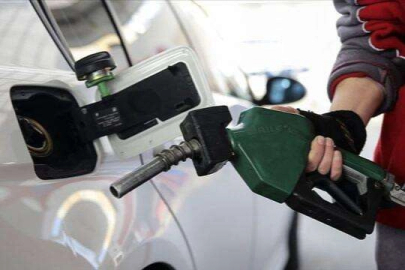 Benzine zam geliyor!
