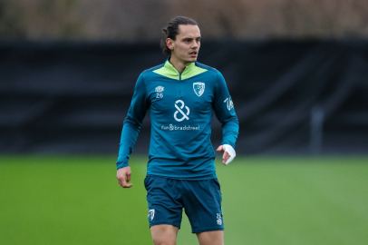Milli futbolcu Enes Ünal'da kötü haber