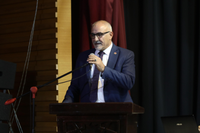 CHP'li Aksu: Emekli açlık ve yoklukla mücadele ediyor