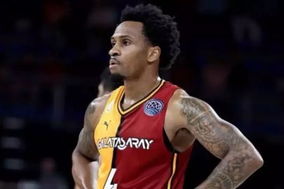 Galatasaray, David Efianayi ile yollarını ayırdı