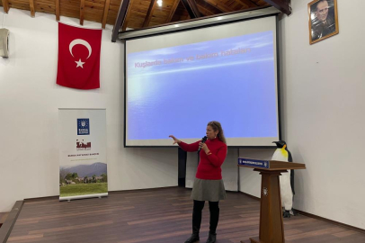 Büyükşehir'den hayvanseverlere ve hayvan satıcılarına eğitim