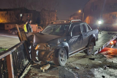 Bursa'da feci kaza: 3 yaralı