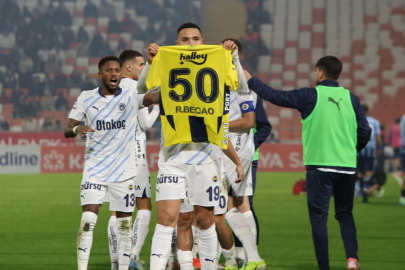 Fenerbahçe deplasmanda farklı kazandı