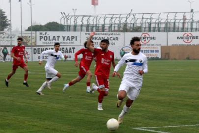 Karacabey Belediye Spor evindeki gol düellosunu kaybetti: 3-4