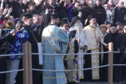 Kıdemli Metropolit Theoliptos Trilye'de ayin yönetti