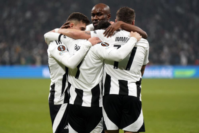 Beşiktaş, Athletic Bibao:'yu 4-1 mağlup etti