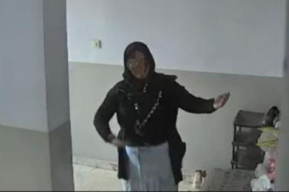 Bursa'da zillere bastı, kamerayı görünce göbek attı