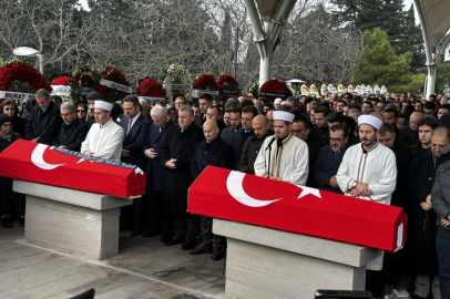 Fenerbahçeli sporcu Vedia Nil Apak ve annesi son yolculuğuna uğurlandı