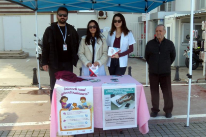 Bursa'da aileler teknoloji bağımlılığı konusunda bilgilendiriliyor