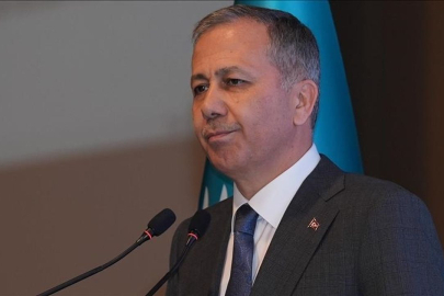 Bakan Yerlikaya: "Enkaz kaldırma noktasına geçiyoruz"