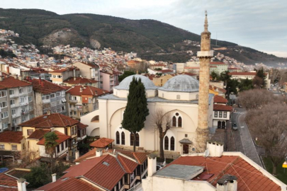 Bursa'da Şehadet Camii'nde çökme tehlikesi